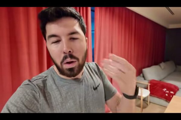 El exclusivo gimnasio personal de Willyrex en su mansión de Andorra